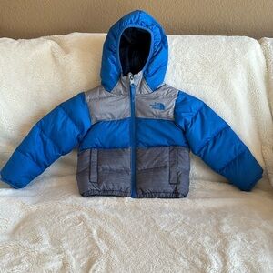 The North Face Kids Blue and Gray Jacket